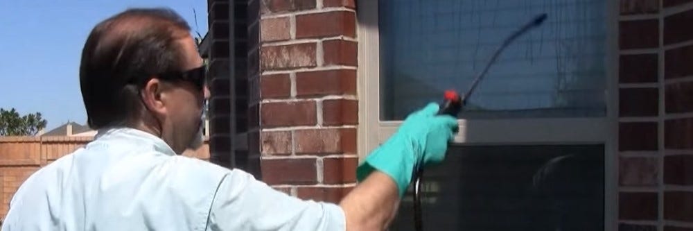 Applying pesticides with masking agent