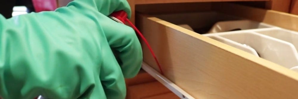 Cracks and crevice treatment